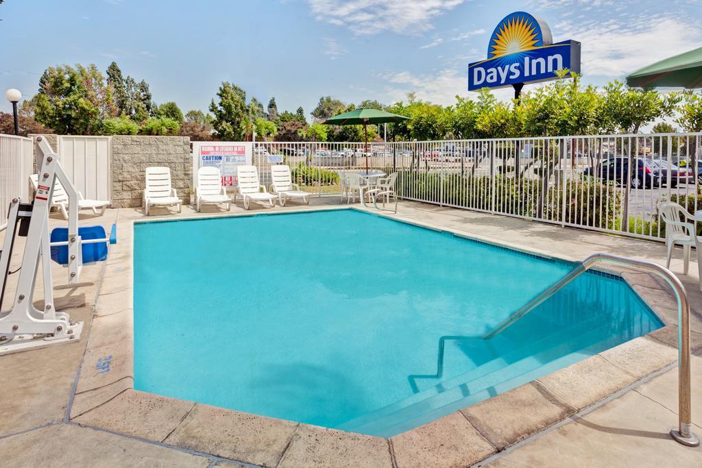 Days Inn By Wyndham Whittier Los Angeles Luaran gambar